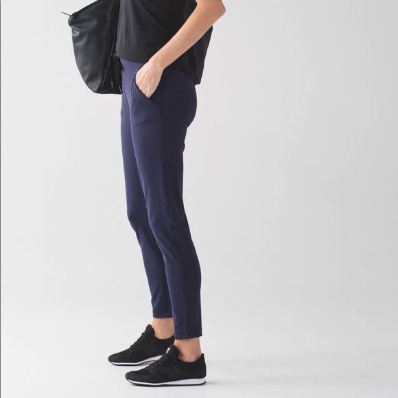 Lululemon Pants size 4 - Picture 2 of 10